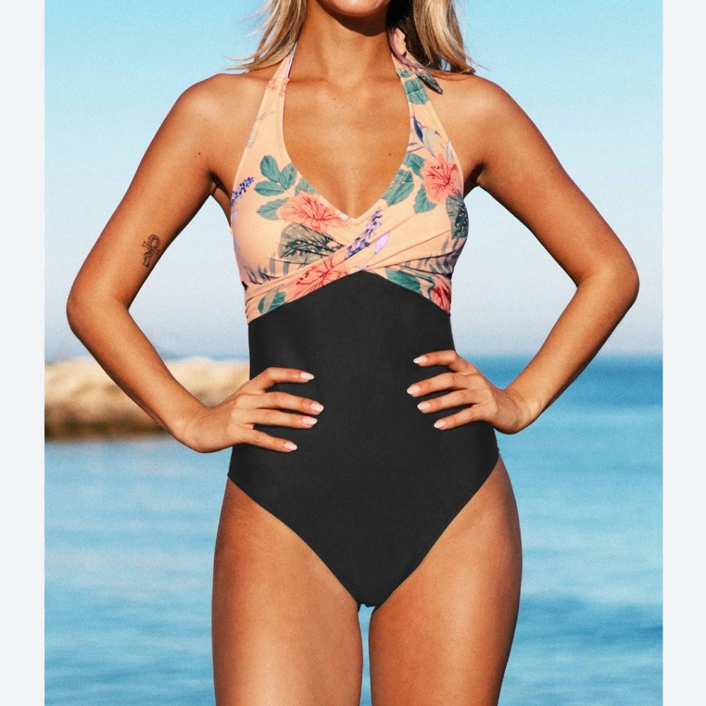 Cupshe Women Swim Cupshe Melissa Floral Halter Back Tie One Piece Swimsuit